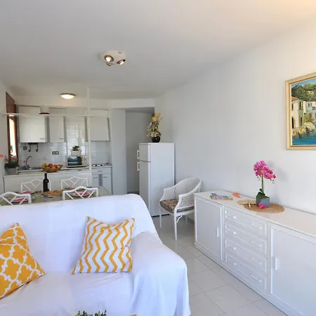 Rnet-port Margarita 3d Apartment *